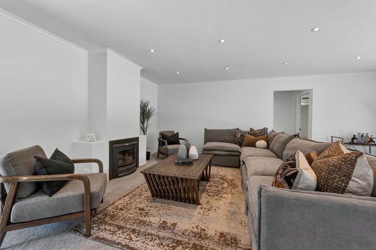 Photo of property in 377 Frankley Road, Ferndale, New Plymouth, 4310