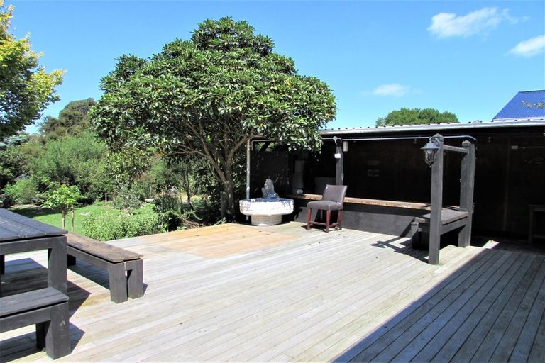 Photo of property in 14 Hickson Street, Featherston, 5710