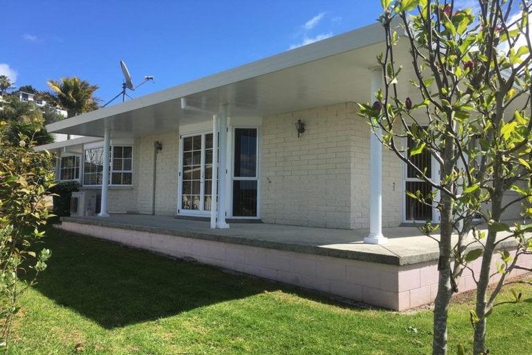 Photo of property in 11 Magnolia Avenue, Te Kamo, Whangarei, 0112