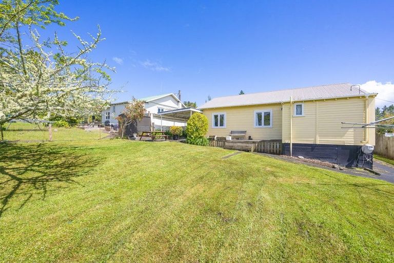 Photo of property in 9 Whakapirau Road, Te Hana, Wellsford, 0974