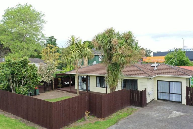 Photo of property in 3/137 Great South Road, Manurewa, Auckland, 2102