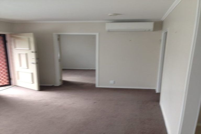Photo of property in 2/26 Karaka Street, New Lynn, Auckland, 0600