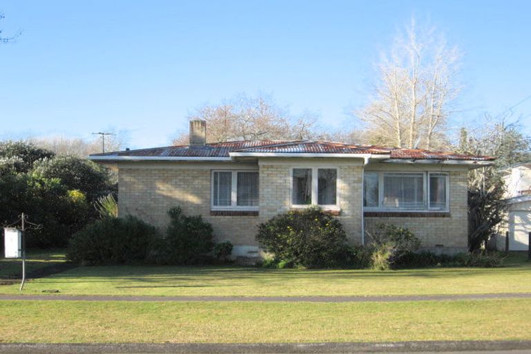 Photo of property in 1/8 Alpha Street, Papakura, 2110