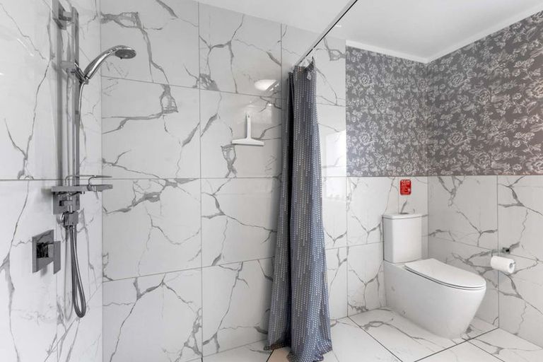 Photo of property in 173 Waihi Road, Hawera, 4610