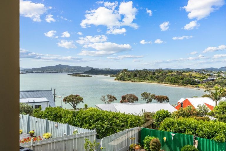Photo of property in 6 Munro Street, Onerahi, Whangarei, 0110
