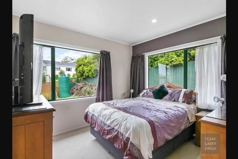 Photo of property in 33 Roseanne Road, Manurewa, Auckland, 2102