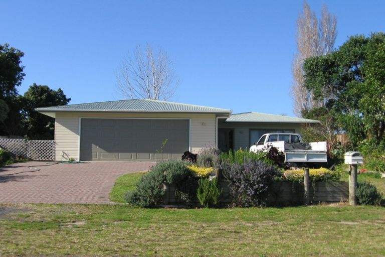 Photo of property in 57 Oyster Drive, Cooks Beach, Whitianga, 3591