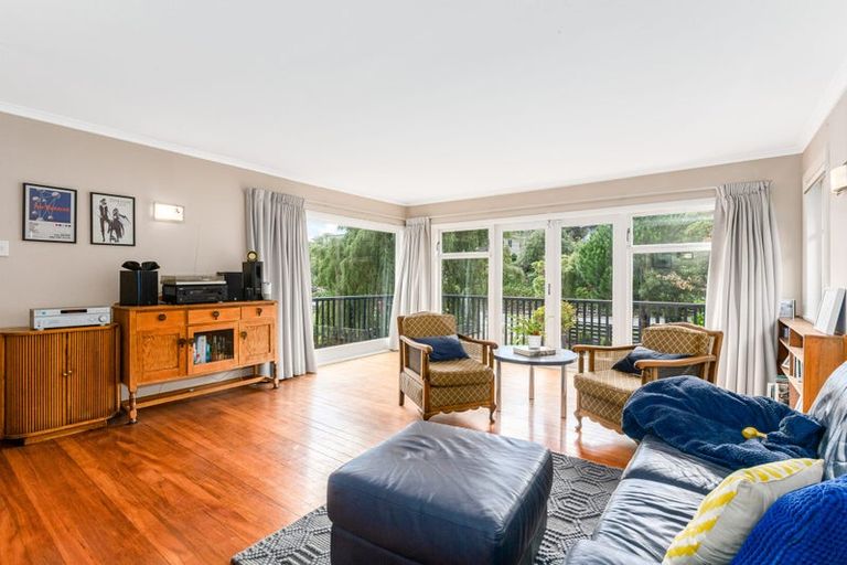 Photo of property in 44 Field Street, Silverstream, Upper Hutt, 5019