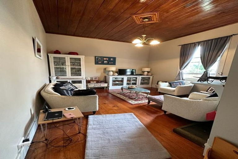 Photo of property in 14 Green Street, Papakura, 2110