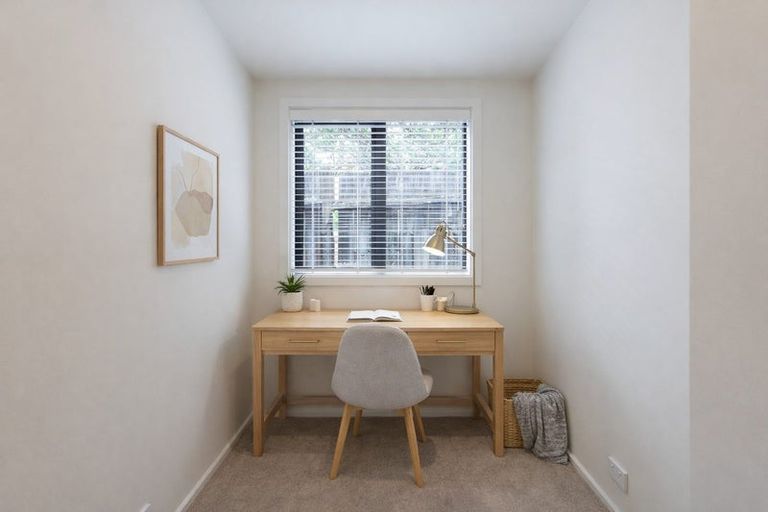 Photo of property in 4a Daphne Street, Kelston, Auckland, 0602