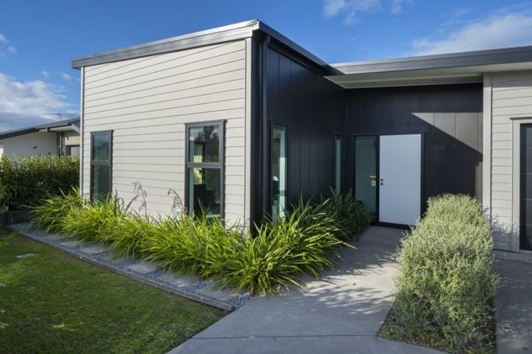 Photo of property in 51 Kerei Street, Motueka, 7120