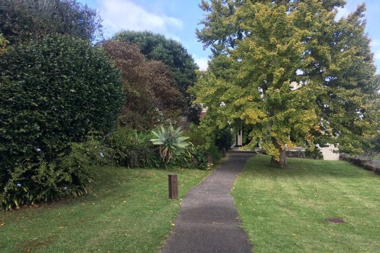 Photo of property in 32 Grange Road, Mount Eden, Auckland, 1024
