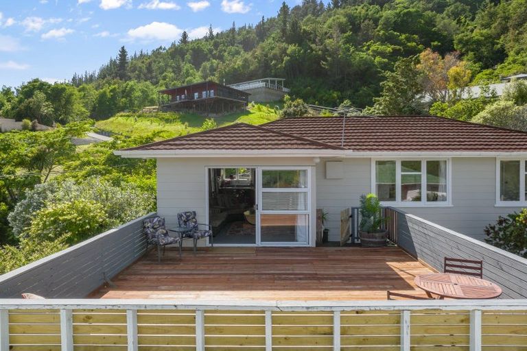 Photo of property in 79a Milton Terrace, Picton, 7220