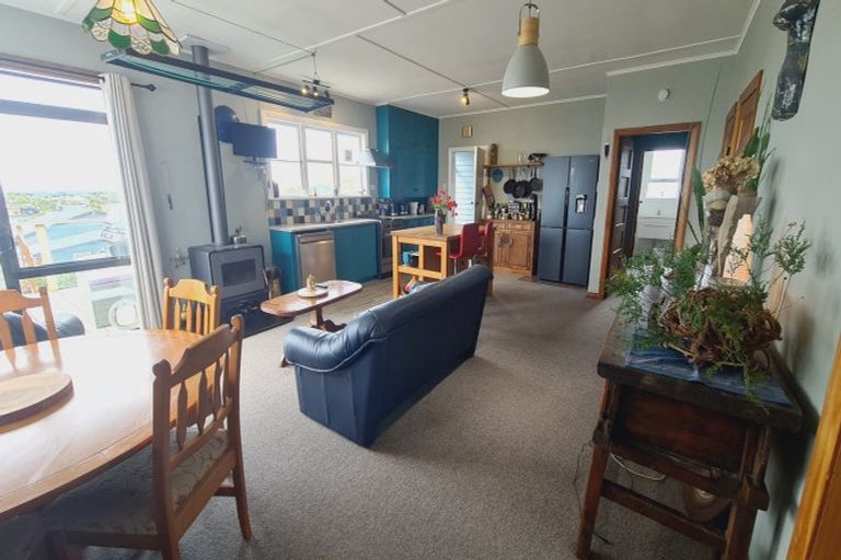 Photo of property in 23 Osborne Street, Riverton/aparima, Riverton, 9822