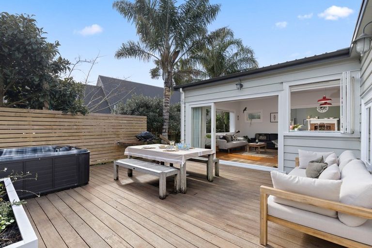 Photo of property in 971 Matakana Road, Matakana, Warkworth, 0985