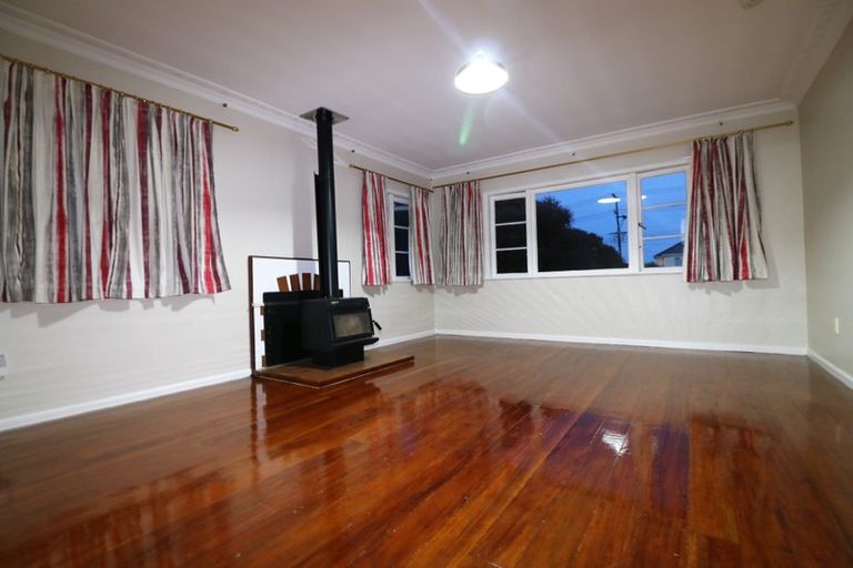 Photo of property in 57 Arawa Street, New Lynn, Auckland, 0600