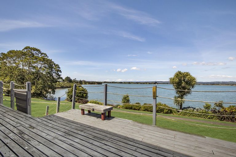 Photo of property in 54 Carnoustie Drive, Wattle Downs, Auckland, 2103