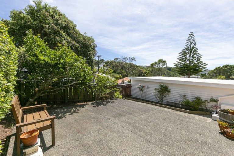 Photo of property in 14 Raumati Terrace, Khandallah, Wellington, 6035