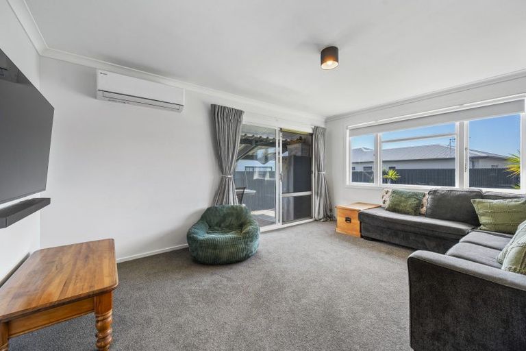 Photo of property in 130 Guppy Road, Taradale, Napier, 4112
