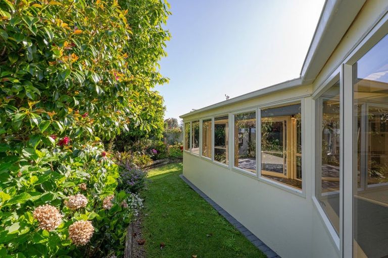 Photo of property in 12 Kenneth Avenue, Whitianga, 3510