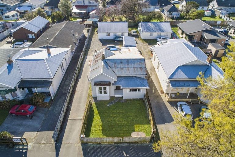 Photo of property in 33 Ada Street, Hokowhitu, Palmerston North, 4410