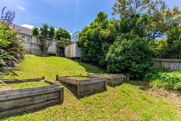 Photo of property in 14 Westmere Crescent, Westmere, Auckland, 1022