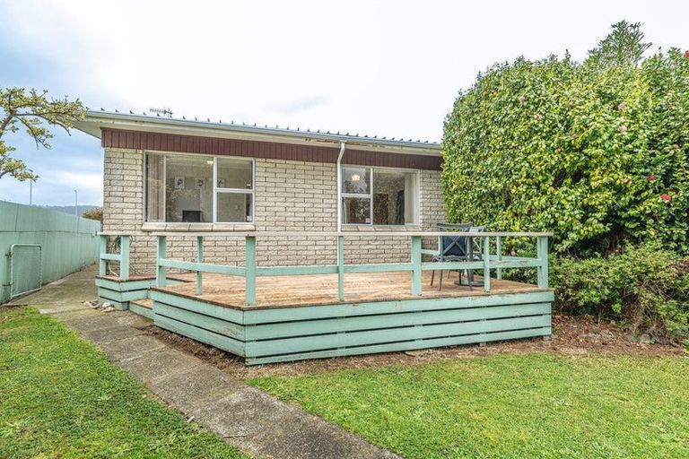 Photo of property in 9 Ascot Street, Levin, 5510