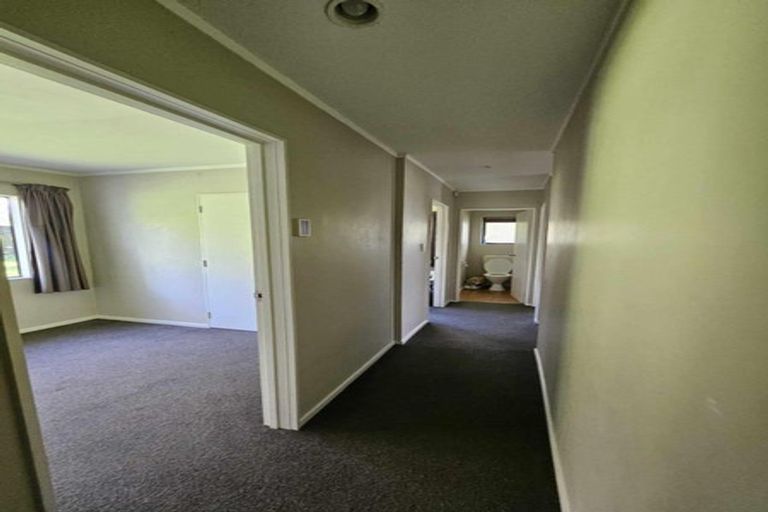 Photo of property in 3 Grenadine Place, Unsworth Heights, Auckland, 0632