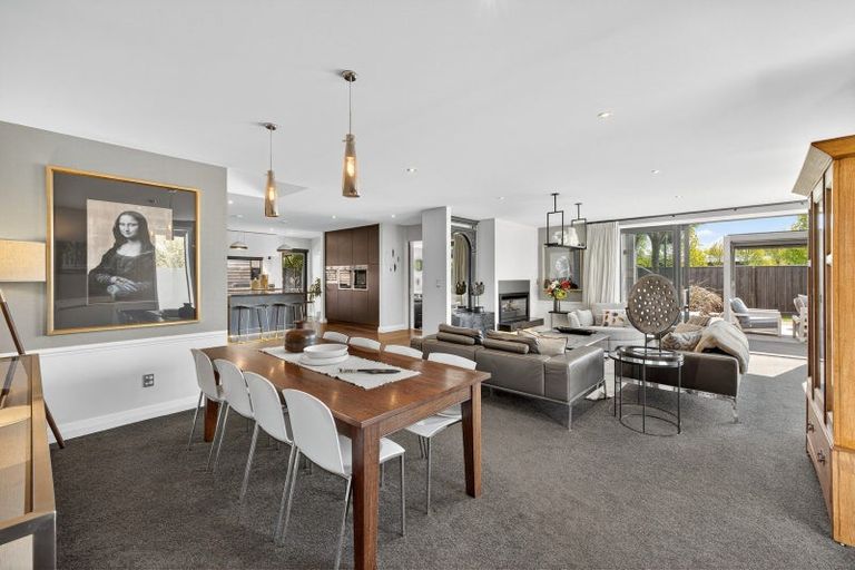 Photo of property in 17 Chesterfield Place, Rangiora, 7400