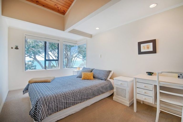 Photo of property in 7a View Road, Campbells Bay, Auckland, 0630