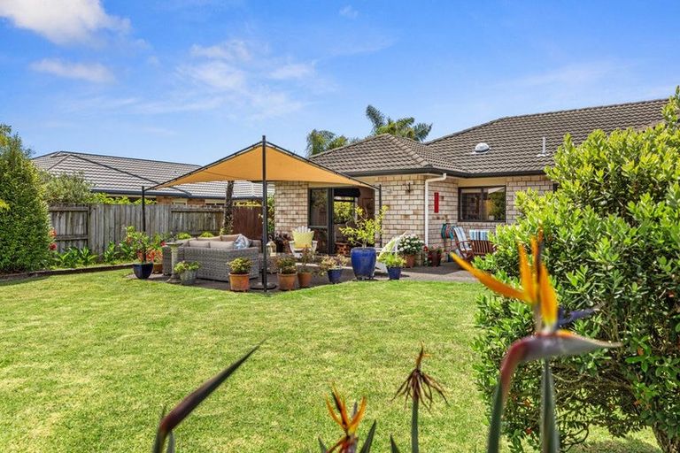 Photo of property in 28 Tomika Crescent, Papamoa Beach, Papamoa, 3118