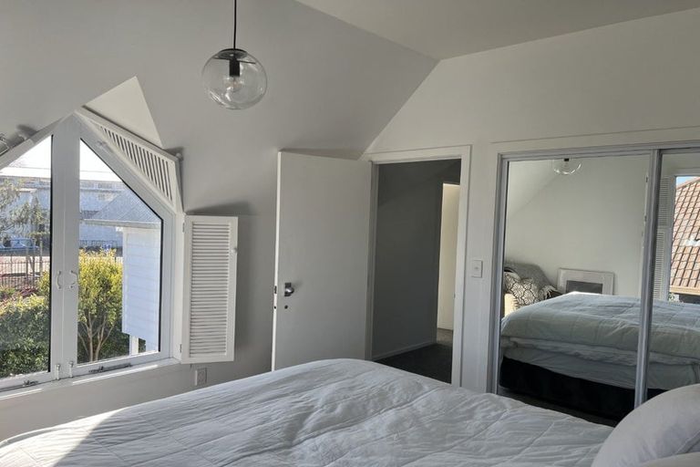 Photo of property in 1/34 Aikmans Road, Merivale, Christchurch, 8014