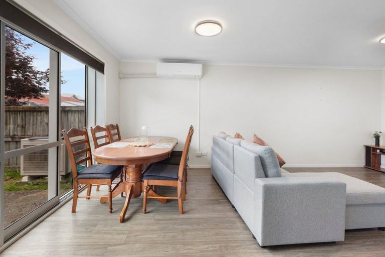 Photo of property in 77 Chiefs Court, Hamilton East, Hamilton, 3216