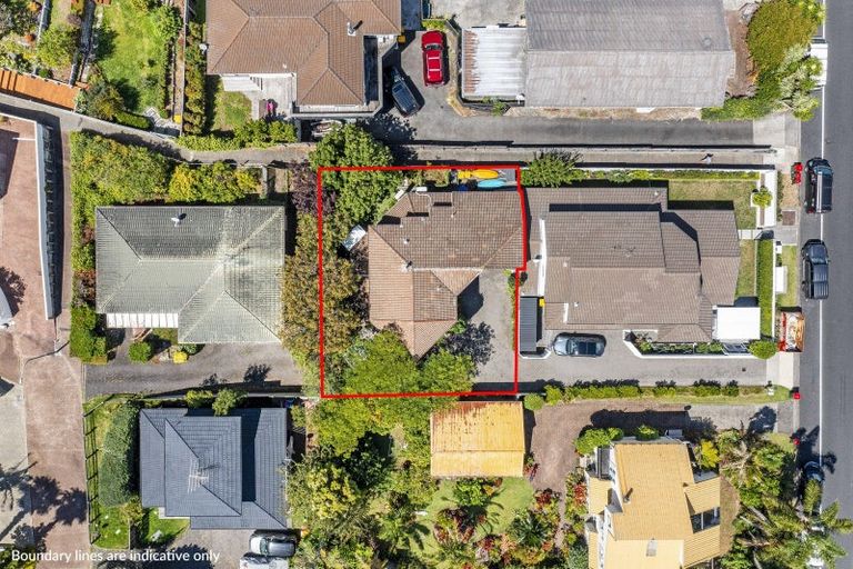 Photo of property in 2/52 Hattaway Avenue, Bucklands Beach, Auckland, 2012