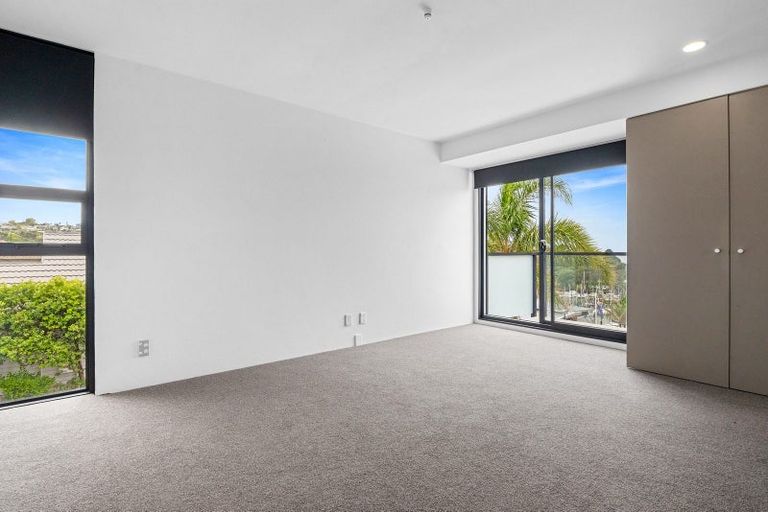 Photo of property in 1/27 Prospect Terrace, Milford, Auckland, 0620