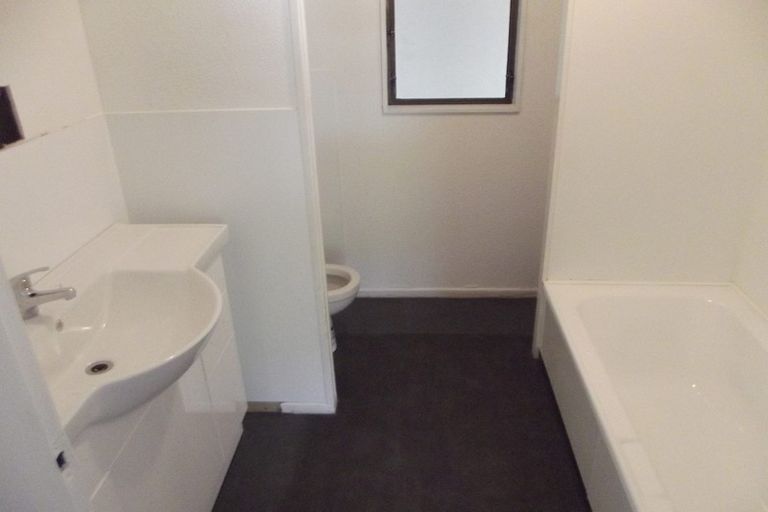 Photo of property in 81 Hazlewood Avenue, Karori, Wellington, 6012