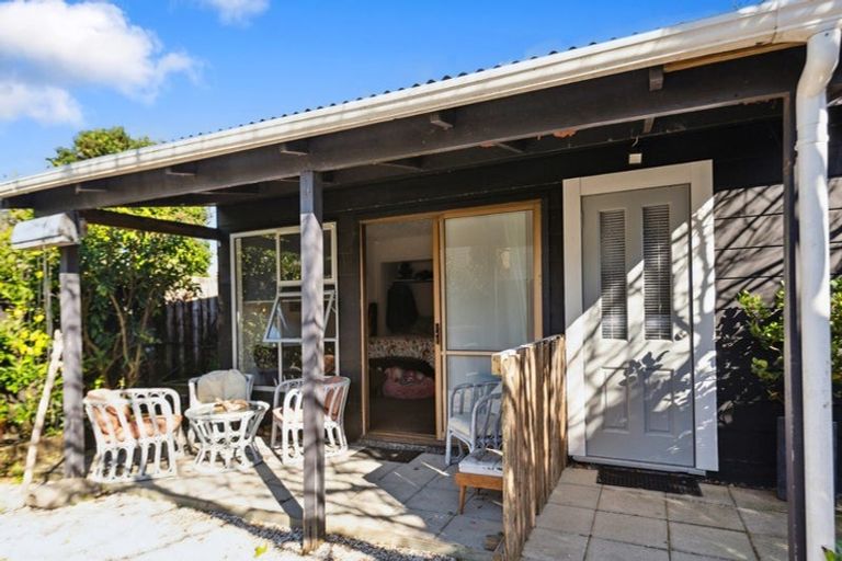 Photo of property in 161 Karewa Parade, Papamoa Beach, Papamoa, 3118