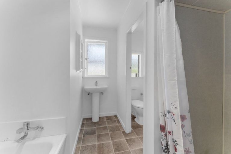 Photo of property in 311 Rahui Road, Otaki, 5583