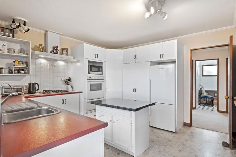 Photo of property in 21 Weir Crescent, Onerahi, Whangarei, 0110