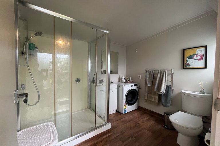 Photo of property in 111 Austin Street, Mount Victoria, Wellington, 6011