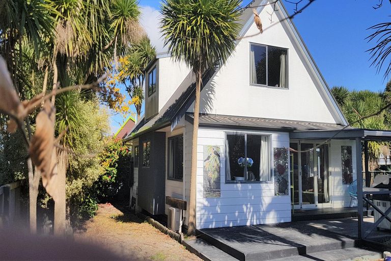 Photo of property in 130 Consols Street, Waihi, 3610