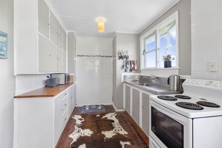 Photo of property in 58 Kotuku Street, Elsdon, Porirua, 5022