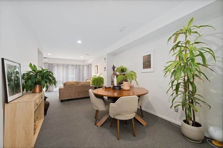 Photo of property in 68 Niu Lane, Te Atatu South, Auckland, 0610