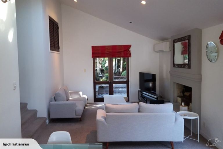 Photo of property in 6a Channel View Road, Campbells Bay, Auckland, 0630