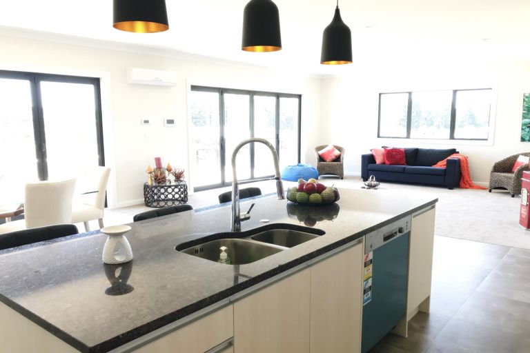 Photo of property in 30 Mcintosh Drive, Pokeno, 2471