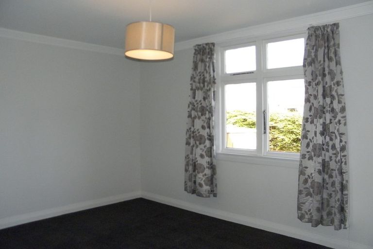 Photo of property in 27 Queen Street, Winton, 9720