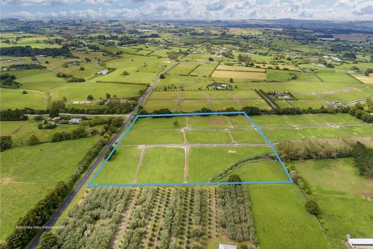 Photo of property in 152 Golding Road, Pukekohe, 2677