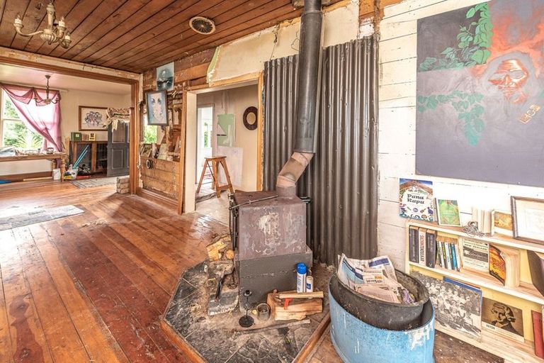 Photo of property in 43 Flower Street, Bulls, 4818