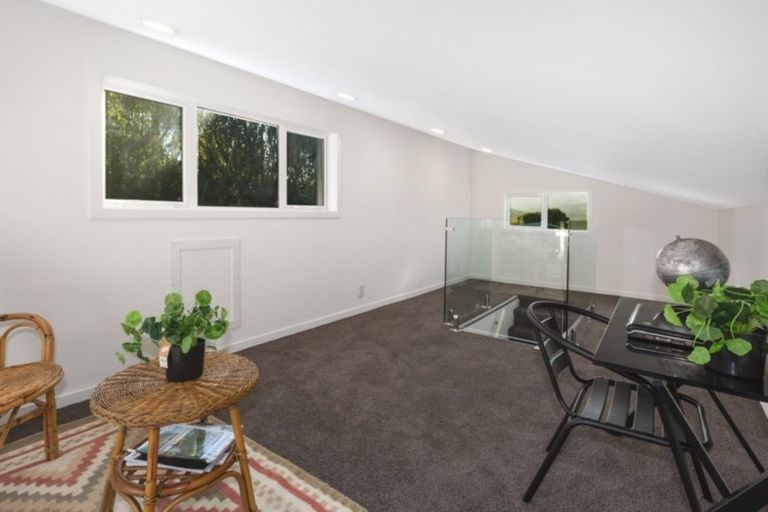 Photo of property in 188 Paremata Road, Paremata, Porirua, 5024