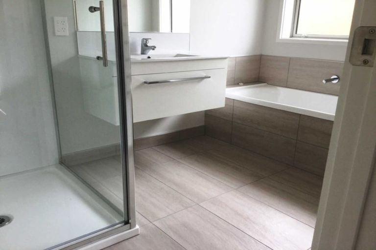 Photo of property in 12 Bill Miller Drive, Papamoa, 3118